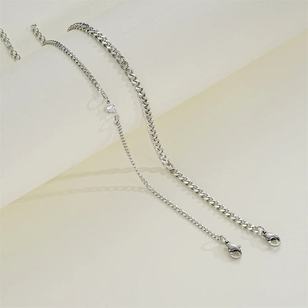 2PCS Stainless Steel Couple Bracelets – Unisex Silvery Chain with Crystal Heart Design